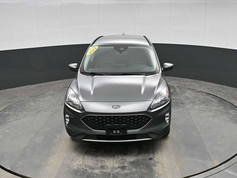 Used 2021 Ford Escape Titanium image 24