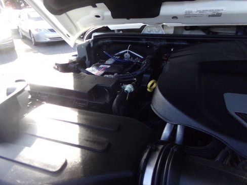 Used 2017 Jeep Wrangler Unlimited Sahara image 39