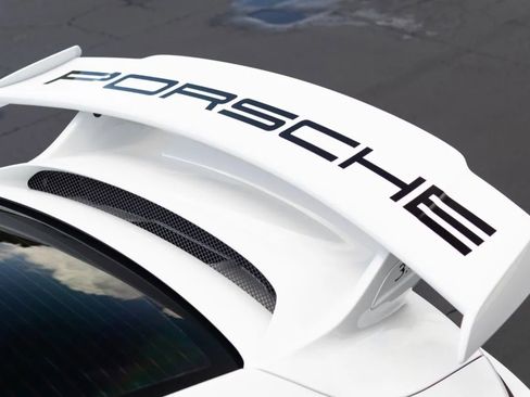 Used 2015 Porsche 911 GT3 image 8