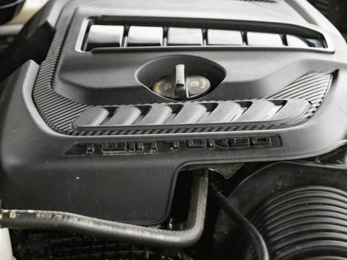 Used 2024 Jeep Wagoneer L Series II w/ Flexible Seating Group image 4