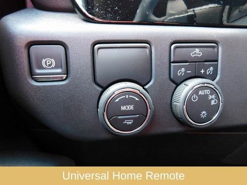 Used 2025 Chevrolet Silverado 1500 LT w/ Convenience Package II image 24