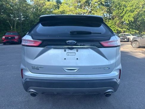 Used 2019 Ford Edge Titanium w/ Equipment Group 301A AWD/4WD image 4