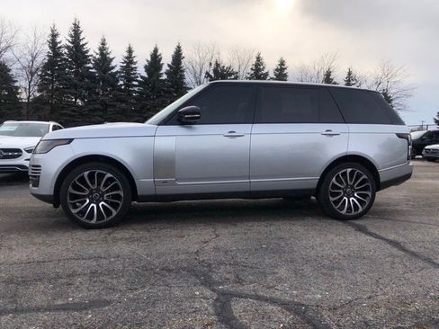 Used 2019 Land Rover Range Rover Long Wheelbase Autobiography image 7