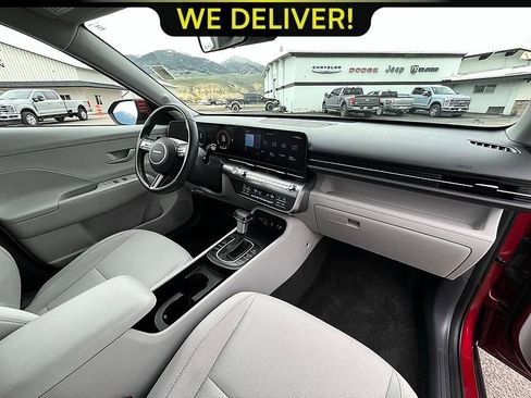 Used 2025 Hyundai Kona SEL AWD/4WD image 20