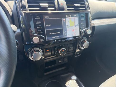 Used 2020 Toyota 4Runner TRD Off-Road Premium w/ Moonroof Package AWD/4WD image 2