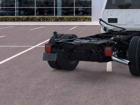 New 2026 Ford F550 2WD Regular Cab Super Duty image 20