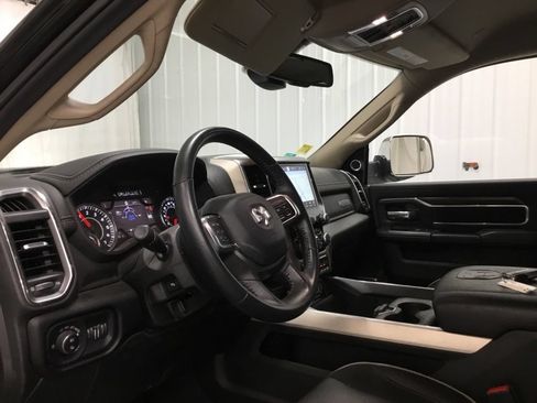 Used 2022 RAM 2500 Laramie AWD/4WD image 10