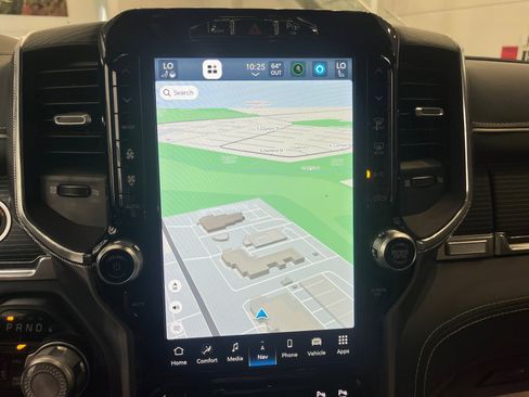 Used 2022 RAM 1500 Limited image 32