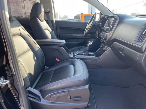 Used 2022 GMC Canyon AT4 w/ Trailering Package image 15