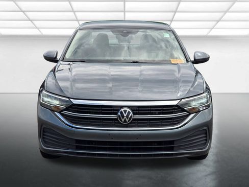 Used 2024 Volkswagen Jetta SE FWD image 14