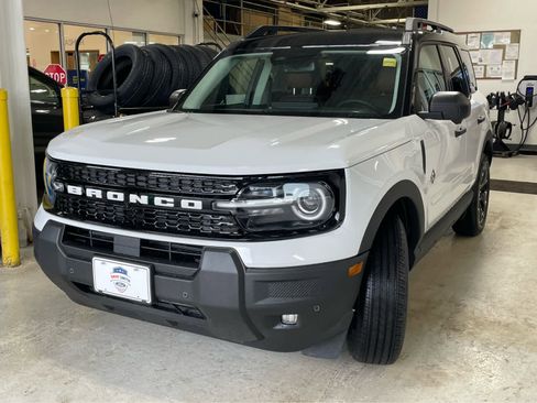 New 2026 Ford Bronco Sport Outer Banks AWD/4WD image 9