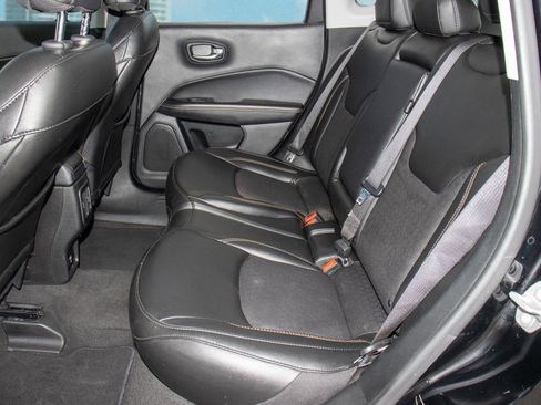 Used 2020 Jeep Compass Latitude image 16