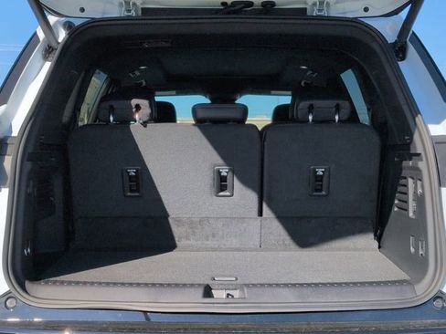 New 2026 Buick Enclave Sport Touring w/ Power Package FWD image 25