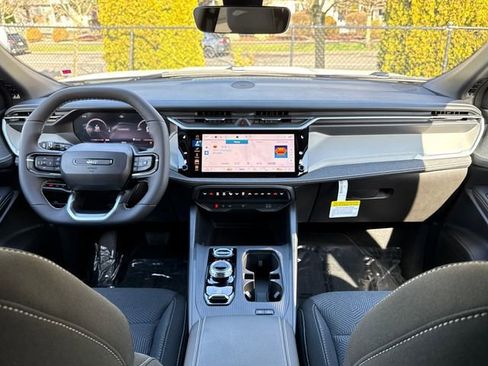 New 2026 Jeep Cherokee Laredo AWD/4WD image 8