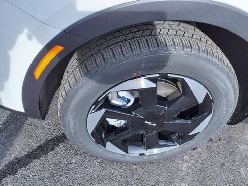 Used 2025 Kia Sorento EX w/ EX Panoramic Sunroof Package image 10