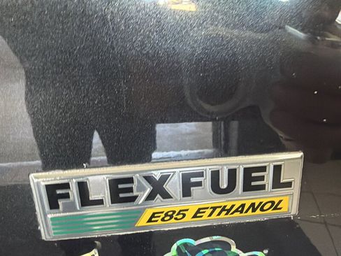 Used 2016 RAM 1500 Laramie image 30