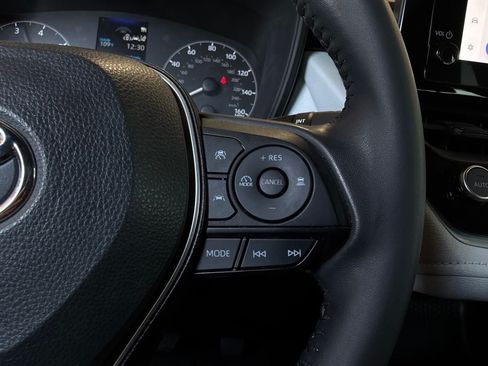 Used 2023 Toyota Corolla SE FWD image 36