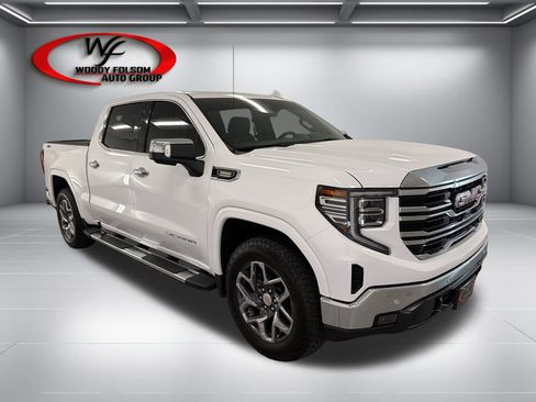 Used 2026 GMC Sierra 1500 SLT w/ SLT Premium Plus Package AWD/4WD image 3