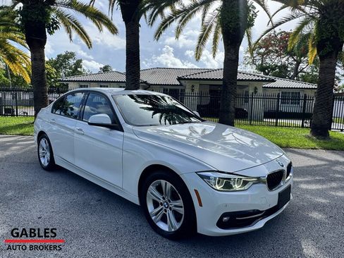 Used 2016 BMW 328i xDrive Sedan AWD/4WD image 13