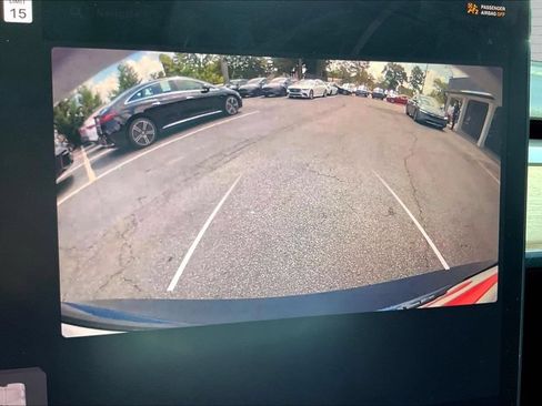 Used 2022 Tesla Model 3 Long Range AWD/4WD image 13