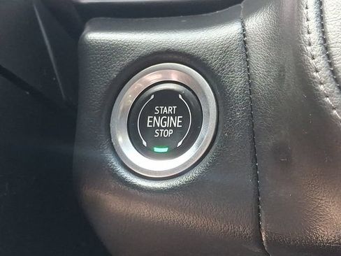 Used 2022 Chevrolet Tahoe Z71 AWD/4WD image 21