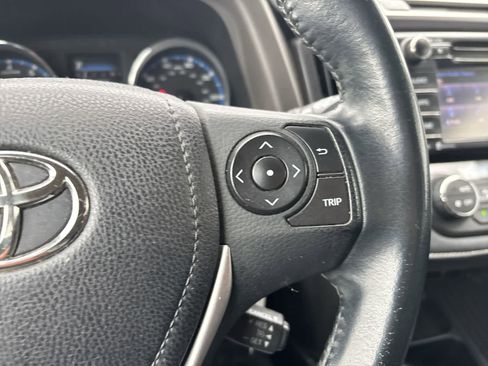 Used 2016 Toyota RAV4 XLE AWD/4WD image 10