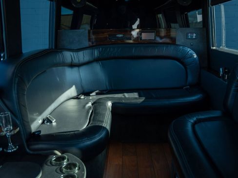 Used 2014 Mercedes-Benz Sprinter 2500 image 5