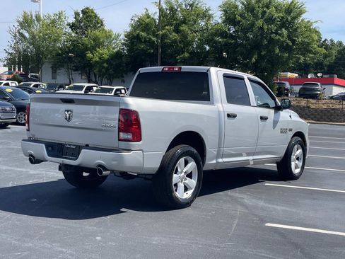Used 2016 RAM 1500 Express w/ Popular Equipment Group AWD/4WD image 7