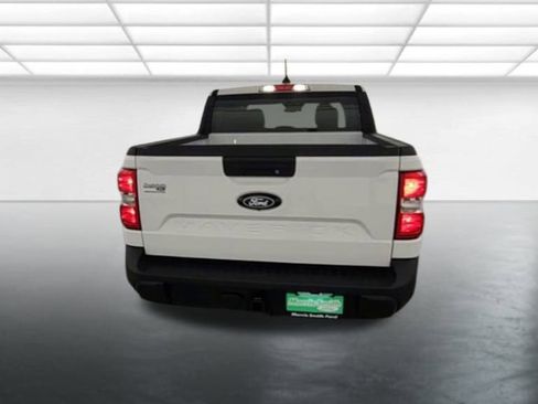 New 2025 Ford Maverick XLT w/ XLT Luxury Package image 9