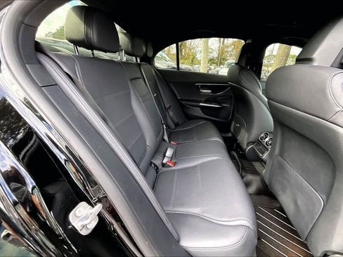 Used 2024 Mercedes-Benz C 300 Sedan image 19
