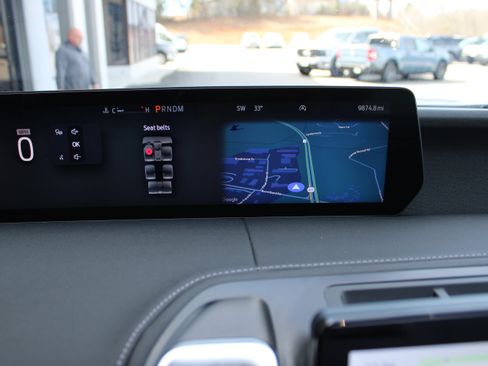 Used 2025 Ford Expedition Max Platinum image 21