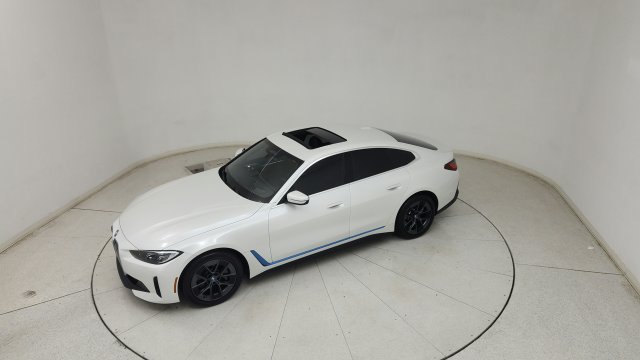 Used 2024 BMW i4 eDrive40 RWD image 16
