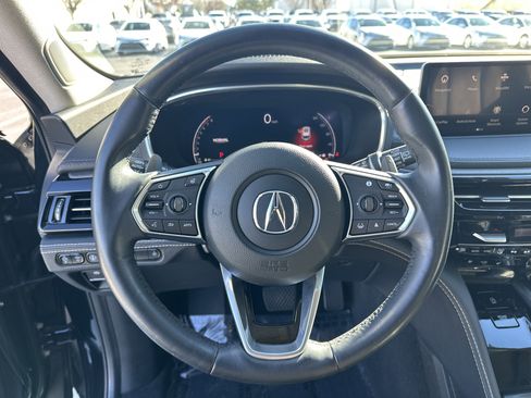Used 2024 Acura MDX SH-AWD w/ Advance Package image 18