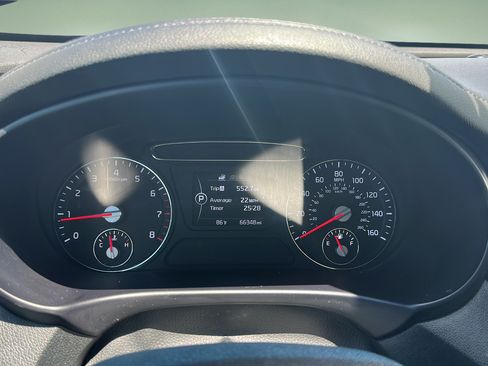 Used 2018 Kia Sorento FWD image 14