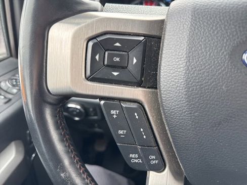 Used 2022 Ford F350 Platinum w/ FX4 Off-Road Package image 11