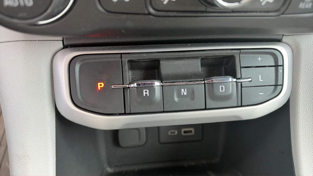 Used 2021 GMC Acadia SLT w/ Technology Package AWD/4WD image 20