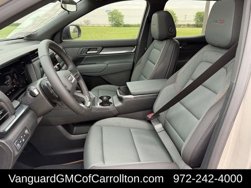 New 2026 GMC Terrain AT4 w/ Convenience Package III AWD/4WD image 22