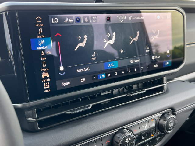 New 2027 Jeep Wrangler Unlimited Sahara AWD/4WD image 23