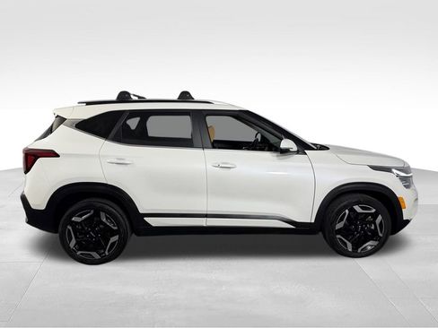 Used 2024 Kia Seltos SX AWD/4WD image 4