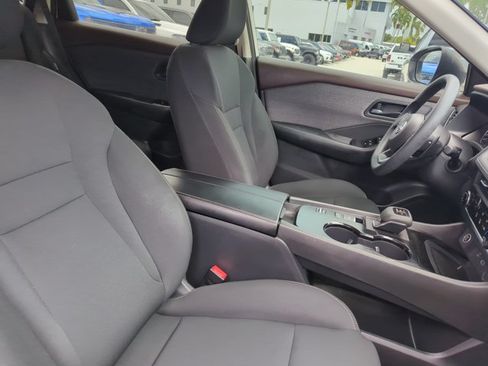 Used 2023 Nissan Rogue S FWD image 27