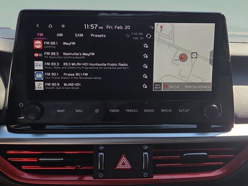 Used 2024 Kia Forte GT-Line w/ GT-Line Premium Package image 17