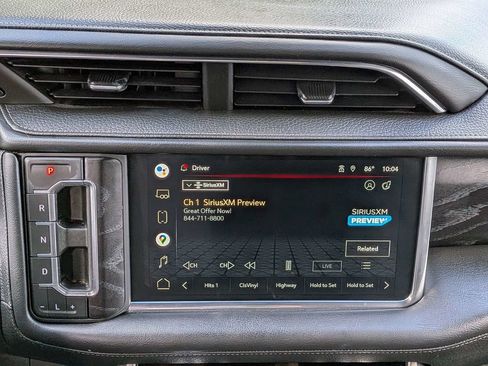 Used 2022 GMC Yukon Denali w/ Advanced Technology Package AWD/4WD image 21