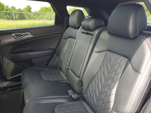 Used 2023 Kia Sportage X-Line w/ X-Line Premium Package AWD/4WD image 28