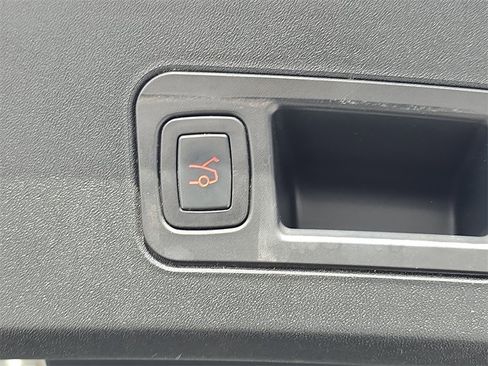 Used 2019 Tesla Model S Performance image 16