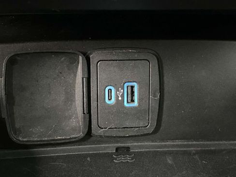 Used 2022 Ford Bronco Black Diamond image 30