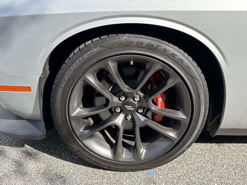 Used 2022 Dodge Challenger R/T Scat Pack image 10