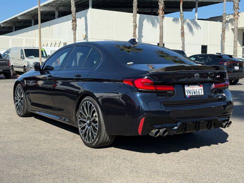 Used 2022 BMW M550i xDrive M550i xDrive w/ Premium Package image 7