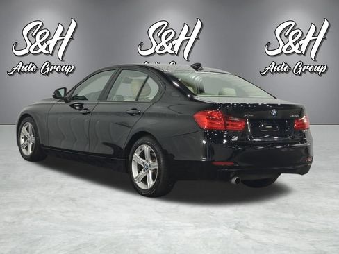 Used 2013 BMW 320i xDrive Sedan AWD/4WD image 16