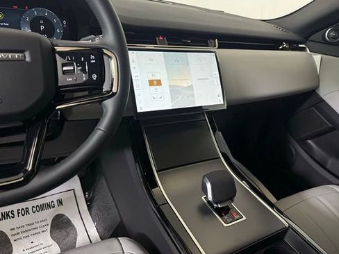 New 2026 Land Rover Range Rover Evoque S image 34