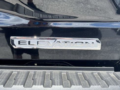 New 2026 GMC Sierra 1500 Elevation w/ Elevation Select Package AWD/4WD image 13